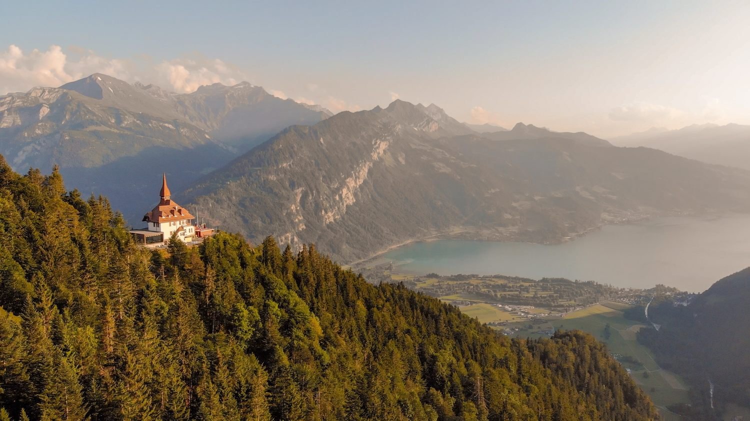 Best Time to Visit Switzerland: Month by Month