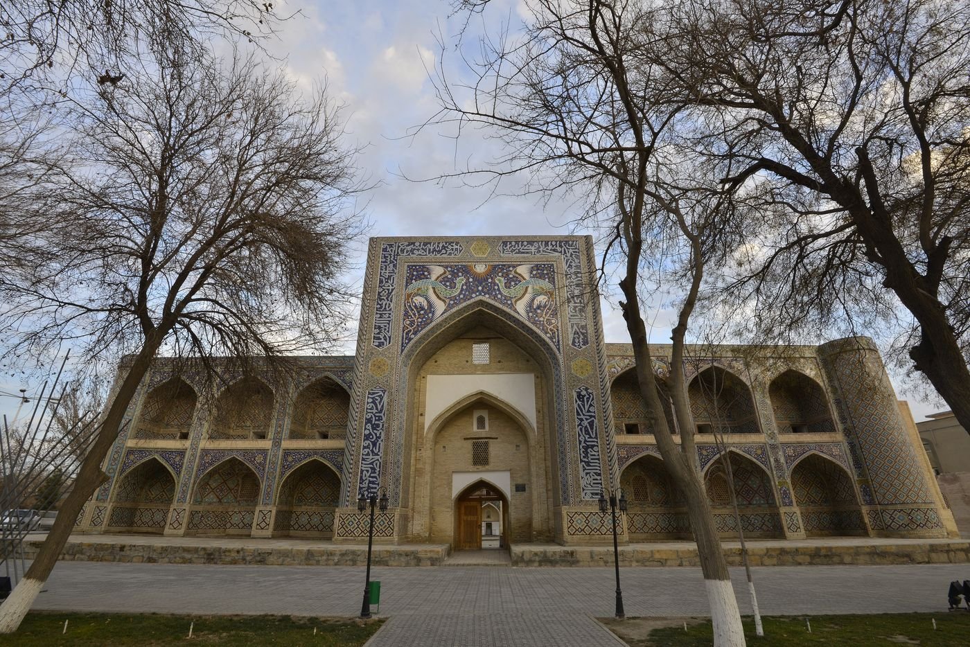 بخارى مشياً: خطة اليومين المثالية