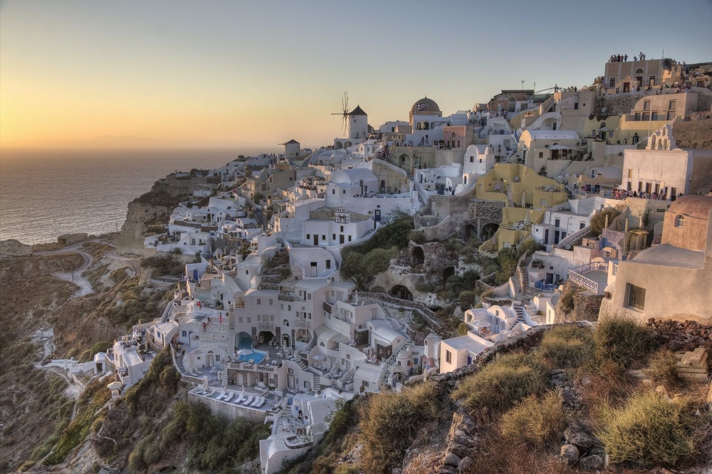 Santorini Smartly: When, How and For How Much