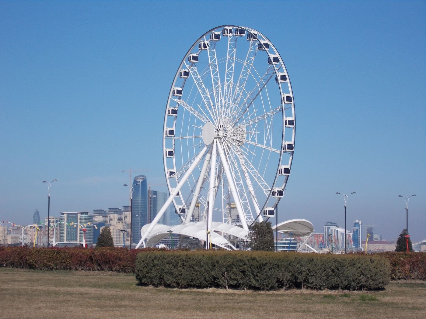 Baku Eye (Bianglala Baku)